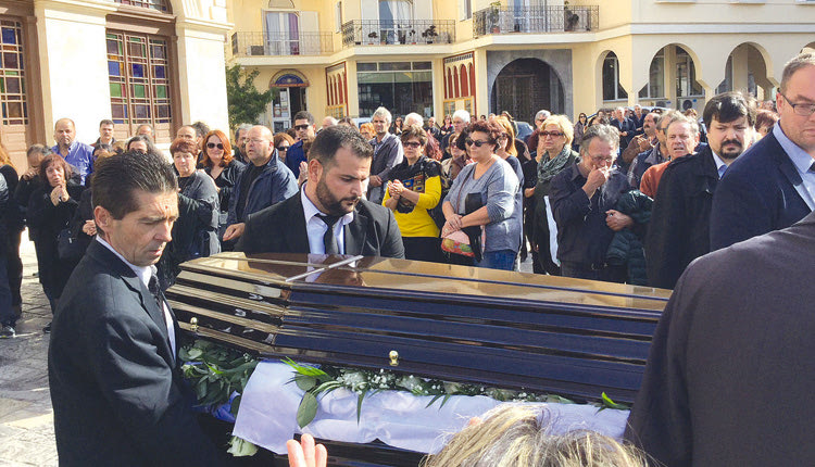 Αποχαιρέτησαν με οδύνη τον Γιώργο Παπαδάκη