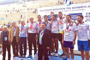 Η ομάδα ανδρών της Κρήτης πήρε την πρώτη θέση στον τελικό του Run Greece