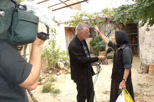 Από τα γυρίσματα του ντοκιμαντέρ «Το Αμάρι στις φλόγες»