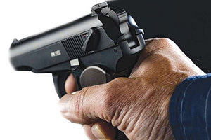 πυροβόλησε