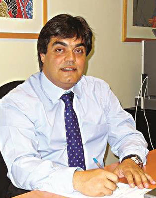 Μ. Σαλούστρος από  τα έδρανα του Δημοτικού Συμβουλίου