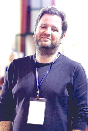  Ο Ομοσπονδιακός προπονητής κ. Σπύρος Καπνίσης 