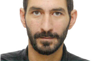 Ο ΣΤΑΥΡΟΣ ΠΕΡΑΚΗΣ ΜΙΛΑ ΣΤΗΝ “Π”: Πανελλήνιο βραβείο σε Ηρακλειώτη κεραμίστα