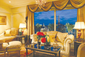 ΞΕΝΟΔΟΧΕΙΟ ΠΟΛΥΤΕΛΕΙΑΣ