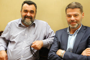 Ο κ. Ροζάκης (δεξιά) κέρδισε τον κ. Σφακιανάκη