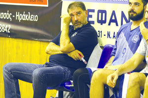 ΜΠΑΣΚΕΤ: “Έχασε” τον πατέρα του o Γιώργος Μακράκης