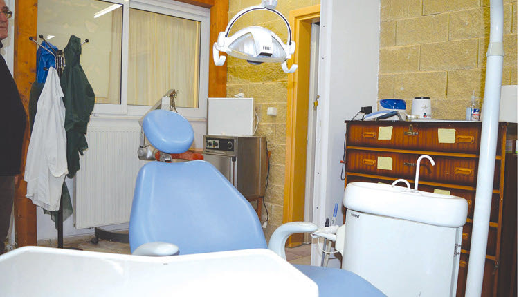 Λειτουργούν ιατρεία και φαρμακείο για όσους έχουν ανάγκη στο πνευματικό κέντρο «Αγία Αναστασία»