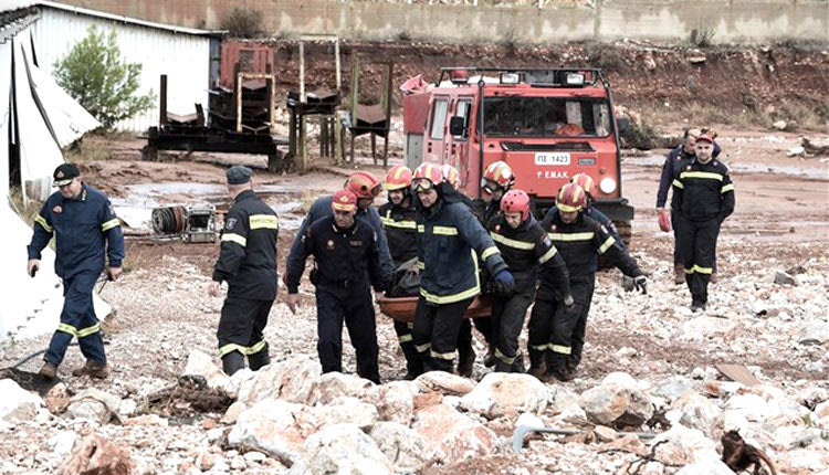 Στους 23 νεκρούς ανέρχεται ο τραγικός απολογισμός από τις φονικές πλημμύρες στη Δυτική Αττική
