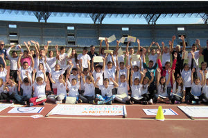 ΣΤΙΒΟΣ: Αθλητές της Αθλητικής Ακαδημίας Ηρακλείου με τους προπονητές τους