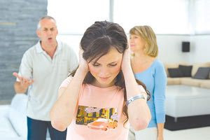 Απόπειρες αυτοκτονίας και από 13χρονα παιδιά