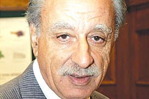 Ο πρώην υπουργός, συγγραφέας και ποιητής Τηλέμαχος Χυτήρης