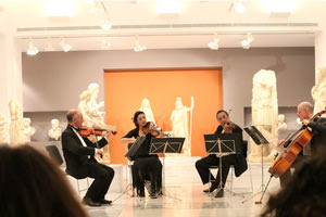 ΣΤΟ ΑΡΧΑΙΟΛΟΓΙΚΟ ΜΟΥΣΕΙΟ Αντ-αλλαγές μουσικών εμπειριών