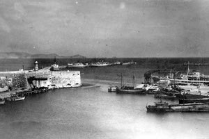 ΦΩΤΟ ΗΜΕΡΑΣ : Το λιμάνι στην ανάπτυξή του...