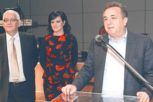 Όταν ο Σ. Αρναουτάκης ανακοίνωσε την υποψηφιότητα Σηφάκη μπροστά σε 1.700 άτομα στην εκδήλωση της Millenium