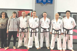 Εκπρόσωποι του Gerontis fighters στο σεμινάριο διαιτησίας