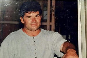 Βαρύ το πένθος για τον χαμό του Νίκου Καραθεοδώρου