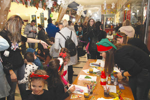 Η δημιουργική απασχόληση και ενημέρωση ενθουσίασε το κοινό στο Talos Plaza
