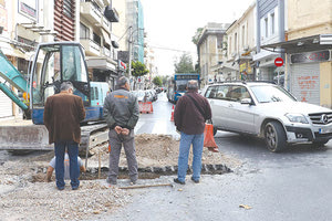 Βλάβη-μυστήριο άφησε το κέντρο χωρίς νερό