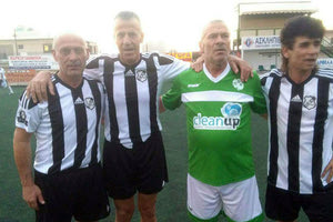 ΠΑΛΑΙΜΑΧΟΙ: Ισόπαλοι ΠΟΑ-ΟΦΗ 3-3 για καλό σκοπό