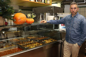 Στροφή Ηρακλειωτών σε σπιτικές γεύσεις