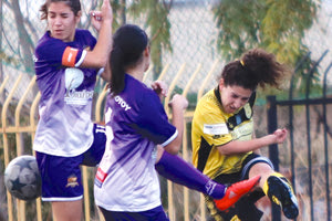 ΓΥΝΑΙΚΕΣ: Νέες Εργοτέλη