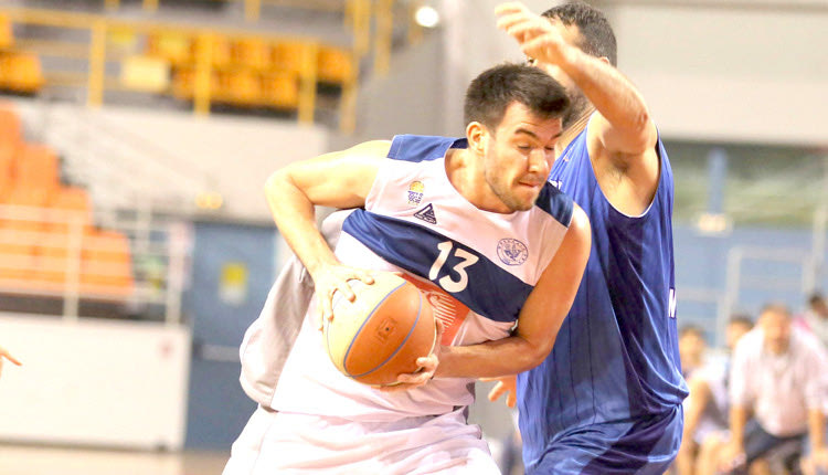  Ο Χάλαρης του “Ηράκλειο” επί του Ιωνικού