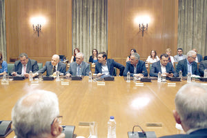 ο πρωθυπουργός στο Υπουργικό Συμβούλιο