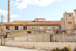 στο κτίριο του πρώην «Αθηνά»