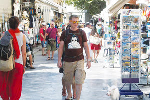 Με εξαιρετικό καιρό συνεχίζεται το πρόγραμμα για την επέκταση της σεζόν στην Κρήτη