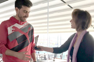 χριστουγεννιάτικο φιλανθρωπικό τουρνουά τένις των μελών του Αce Tennis Academy.