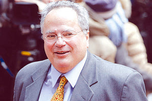 ο υπουργός Εξωτερικών Νίκος Κοτζιάς από τις Βρυξέλλες