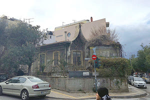 Ο ΕΡΥΘΡΟΣ ΣΤΑΥΡΟΣ ΑΞΙΟΠΟΙΕΙ ΤΟ ΚΤΙΡΙΟ ΧΑΛΚΙΑΔΑΚΗ