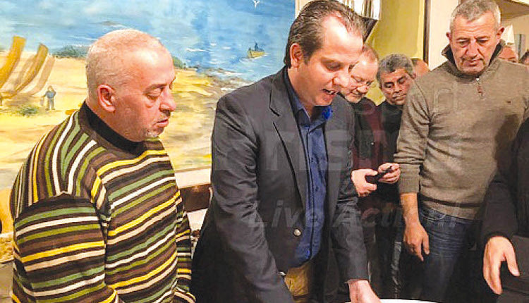 Από την κοπή πίτας της «ΕΠΑ»