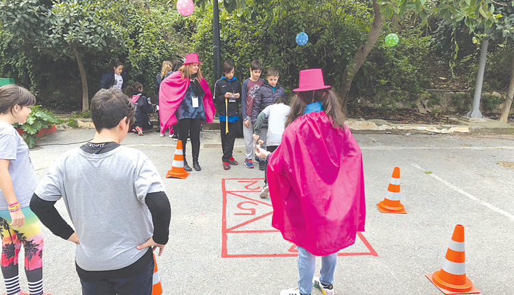 Τα παιδΤο 9ο Παιδικό Κυνήγι Κρυμμένου Θησαυρού έγινε στο πάρκο Γεωργιάδηιά διασκέδασαν με την ψυχή τους! 