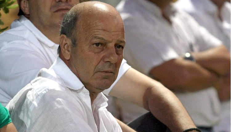 ο Γιάννης Πολεμαρχάκης.