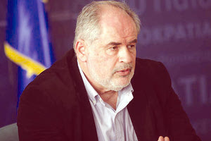 ο αναπληρωτής υπουργός Έρευνας και Καινοτομίας, Κώστας Φωτάκης