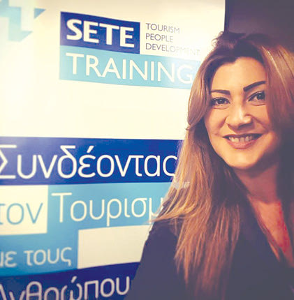 Η Λία Ζαμπέτογλου, διευθύντρια Εκπαίδευσης του ΣΕΤΕ