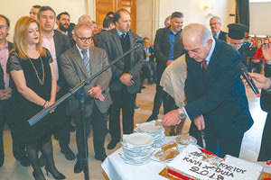 Ευχές για αλληλεγγύη στη Λότζια