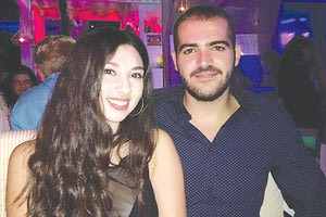 Θρήνος για τους 3 νεκρούς, αγωνία για πατέρα και κόρη