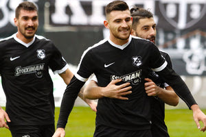 γκολ ο Δημήτρης Μάνος