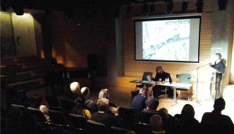 ηλεκτρισμένη ατμόσφαιρα που “βραχυκύκλωνε” συνεχώς πραγματοποιήθηκε η χθεσινή παρουσίαση της δημοτικής Αρχής σε σχέση με την μελέτη ανάπλασης και τη διαχείριση του πάρκου Γεωργιάδη