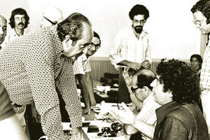 ο Μίκης πάλι μήλον της Έριδος για τους πολιτικούς