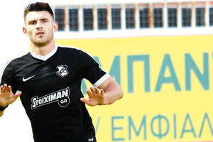 ο πρώτος σκόρερ του ΟΦΗ και του πρωταθλήματος (μαζί με τον Κάιπερς) Δημήτρης Μάνος