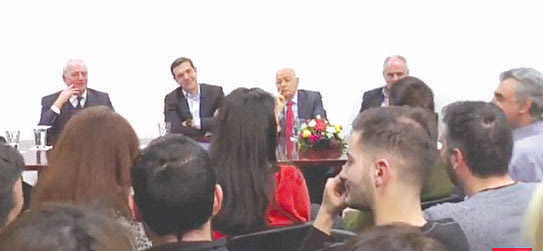 Ο πρωθυπουργός Αλέξης Τσίπρας βρέθηκε χθες στην Πάτρα, στο πλαίσιο των εργασιών του 9ου Περιφερειακού Συνεδρίου για την Παραγωγική Ανασυγκρότηση της Δυτικής Ελλάδας