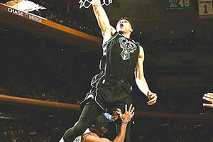 Το κάρφωμα της χρονιάς από τον Γιάννη Αντετοκούνμπο