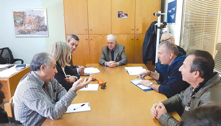 “Δεν μας ενδιαφέρουν τα έργα βιτρίνας” τόνισε χθες από τη ΔΕΥΑΗ ο κ. Λαμπρινός 