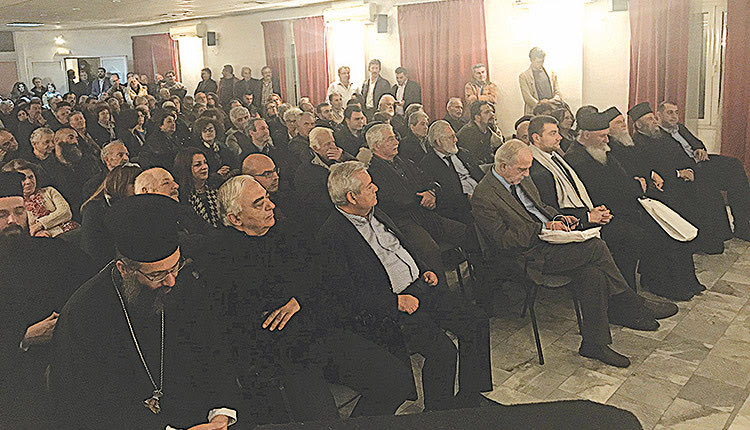  τον έφορό  της   Νίκο  Χ. Γιανναδάκη τίμησαν με  αφορμή τη συμπλήρωση 20 ετών από τον θάνατό του   εκπρόσωποι φορέων και αρχών, η οικογένεια Γιανναδάκη και πλήθος κόσμου, σε  εκδήλωση που διοργάνωσε η Δημοτική Βιβλιοθήκη Μαλεβιζίου