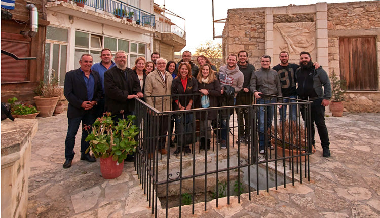 Ρεθεμνιώτικο Καρναβάλι: Ξενάγηση των δημοσιογράφων στο χωριό Πηγή του Ρεθύμνου 