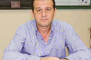 ο Κώστας Κουναλάκης