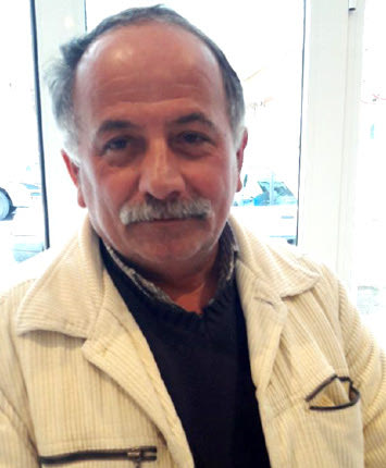 ο Δημήτρης Αγγελάκης